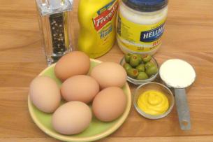 How+to+make+deviled+eggs+with+relish