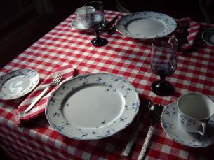 How to Set a Table \u003e Start Cooking